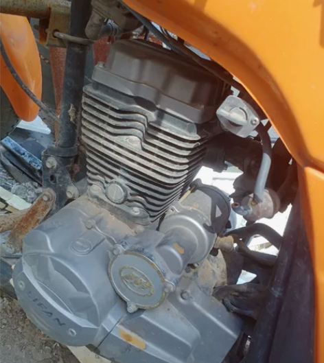 力帆125摩托车闲置出售,正常骑行的车,发...