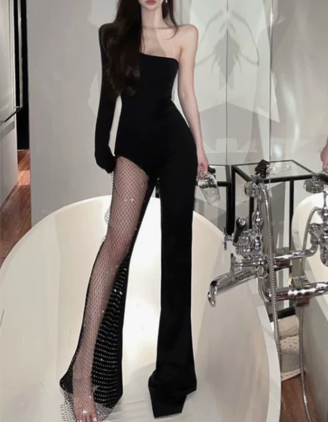 连体裤 连体裤短裤性感名媛烫钻镂空拼接设计...