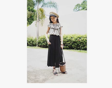 全新女童荷叶领撞色阔腿连体裤140cm 全...