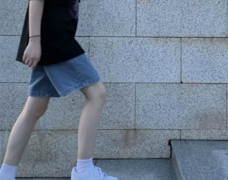 ?牛仔短裤夏季2022新款女潮ins高腰显...