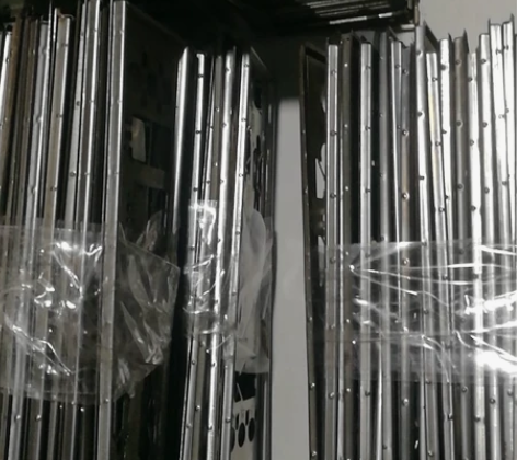 135个电脑主机机箱后部挡板，也就是主板挡...