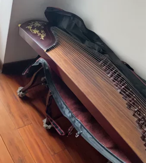 金韵牌古筝，只弹过二三次就一直吃灰了，长度...