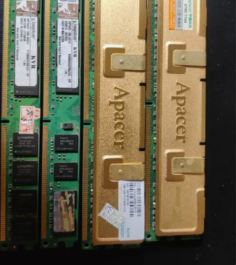 内存条： 1.宇瞻pc2-6400  1g...