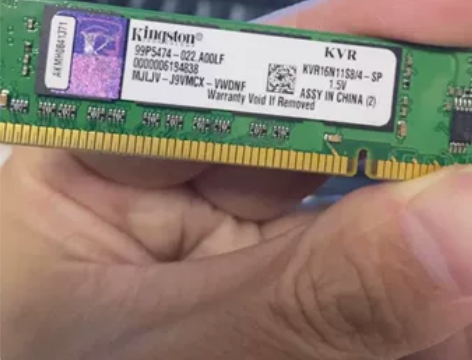 正品行货，金士顿ddr3内存4g，旧电脑拆...