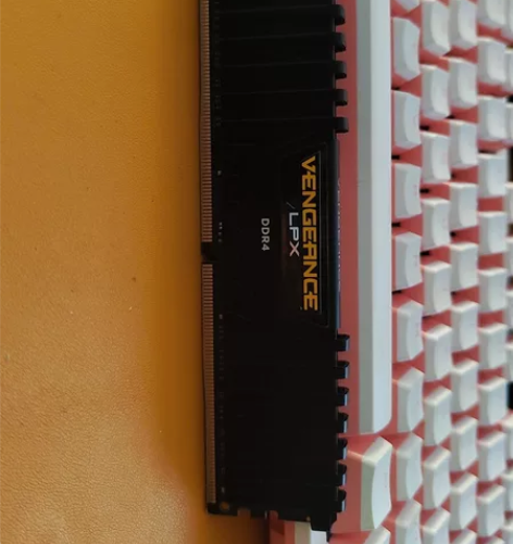 威刚海盗船内存条威刚lpx ddr4 8g...