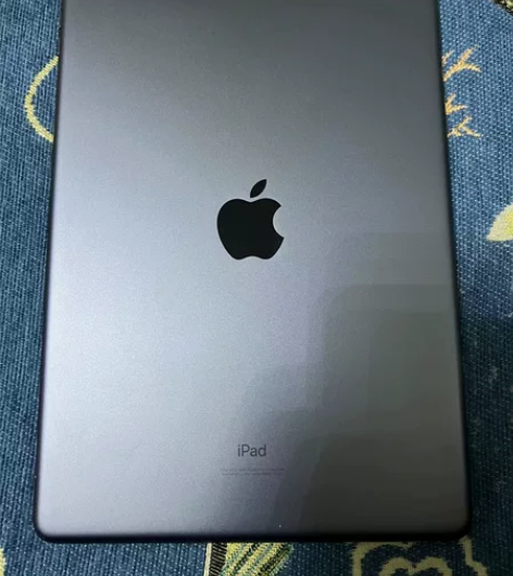 【个人急售】iPad2020款第8代 ip...