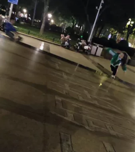 【狂欢价】凤凰儿童自行车小学生6-8-10...