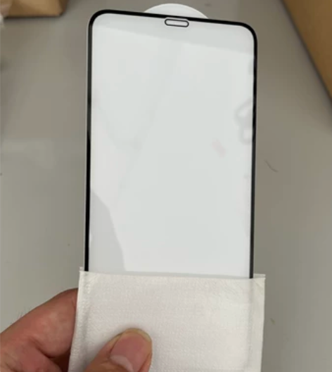 钢化膜工厂处理，高端品质专供，现在处理2块...