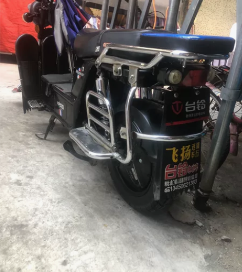 台铃载客电动车，刚换了新电池，电机1500...