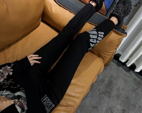 缺码特价清仓一条TCH铅笔裤小黑裤L码，只...