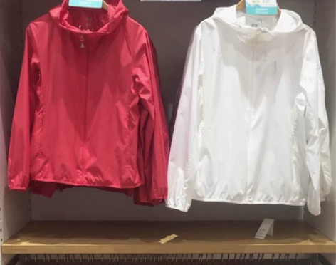 便携式防紫外线连帽外套女装夏防晒衣服Z43...