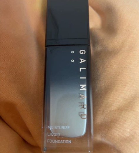 嘉利玛黑钻粉底 只用过一次，不适合我，色号...