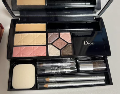 Dior迪奥多功能彩妆盘粉饼眼影眉笔眼线睫...