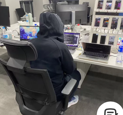 电脑服务器实力国庆节程序员感情接技术活黑客...