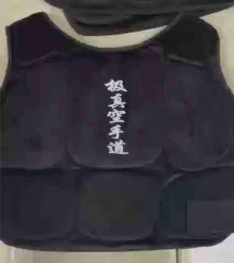 空手道护具 空手道护胸手套护头面罩 一套全...