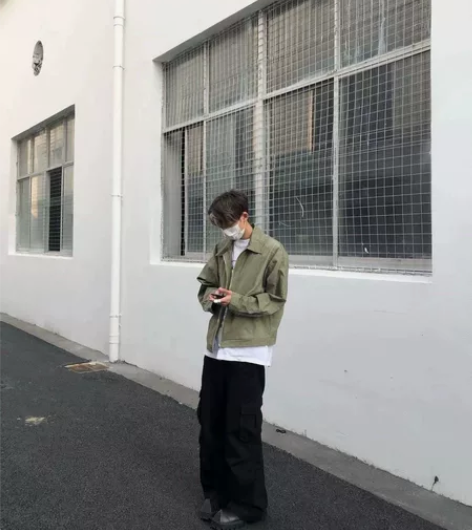 KetchupVintage 褶皱解构男女...