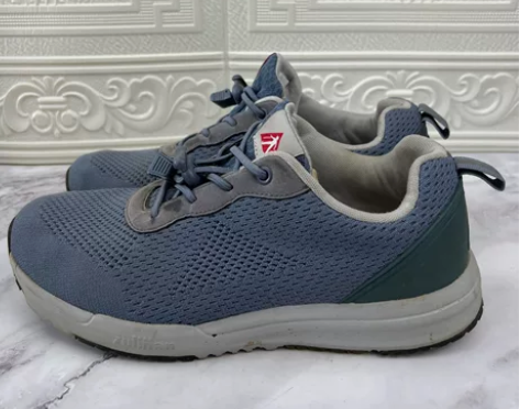 42码足力健男士运动鞋 正品 感兴趣的话点...