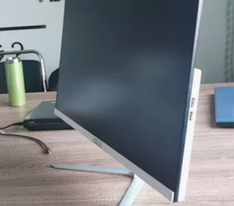 一体机电脑 都是2022年买的很新,疫情影...