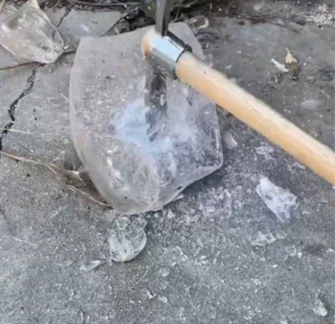 户外小洋镐  感兴趣的话点“我想要”和我私...