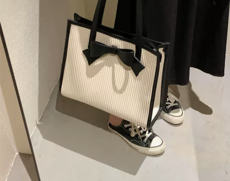 大容量包包女包2021新款时尚质感蝴蝶结手...