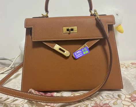 凯莉包手提包单肩斜挎包 尺寸28手掌纹凯莉...