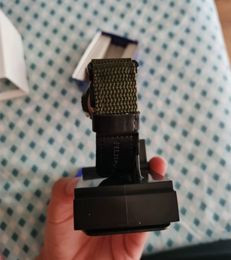 卡西欧森林人，绿色，全新仅试戴，门都没出过...