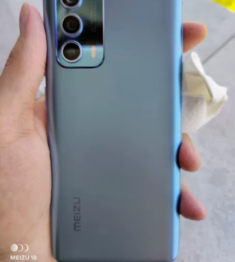 魅族18 8+256 渡海 几乎全新，裸机...