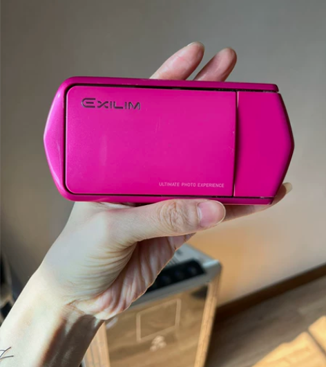 卡西欧自拍神器 Tr350带8g内存玫红色...