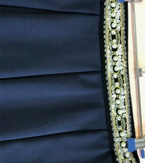 [转卖]天猫新风尚半身裙 夏 中裙女装秋装...