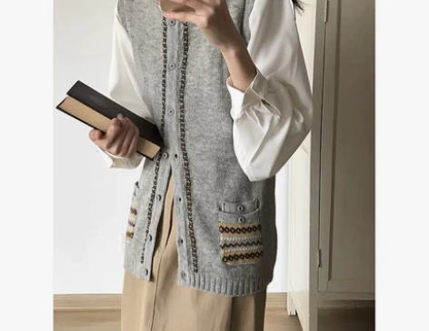 好玩和有趣 复古灰开衫背心 灰色开衫太多惹...