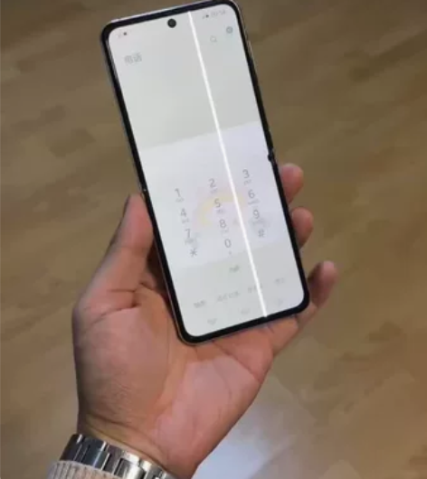 机 型：三星Z3改TB瑕疵 内 存 :  ...