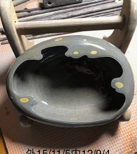 端砚、梅花坑笔洗 感兴趣的话点“我想要”和...