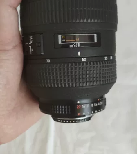 尼康AF-S 28-70 F2.8 D镜皇...