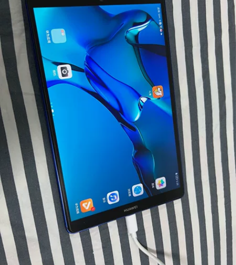 华为平板M6 8.4英寸高能版影音娱乐游戏...