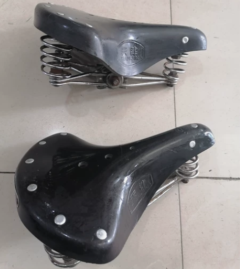 老式的飞鸽自行车、车座子，二手商品不退不换...