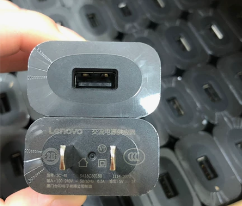 联想5V2A原装充电头10W，全新带膜，膜...
