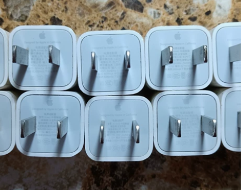 苹果原装二手充电器5V1A，苹果二手原装充...