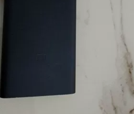 小米10000mAh充电宝，闲置挺久了，有...