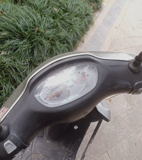 二手无牌无证雅马哈福喜100cc摩托车，车...