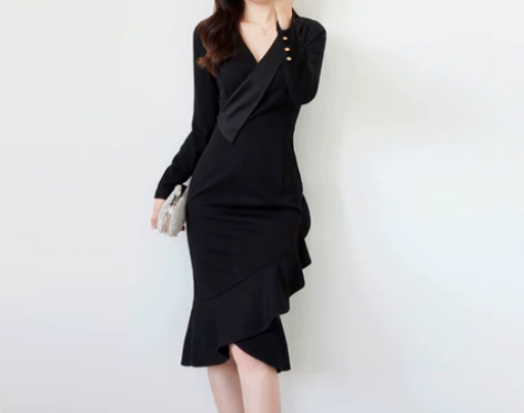 黑色西装连衣裙2021秋装新款气质修身显瘦...