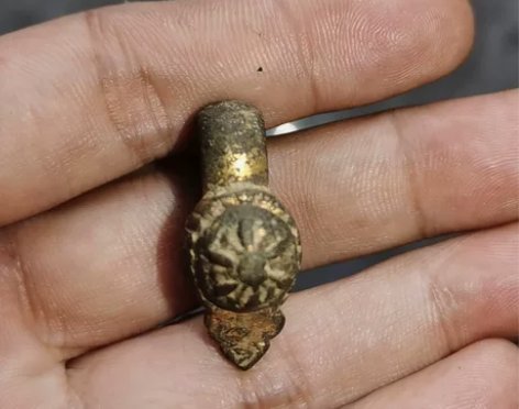 铜鎏金勾  级别档次高  工艺好  如图 ...