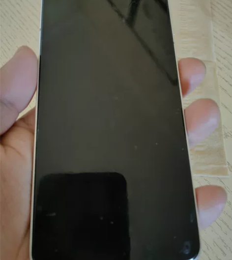 三星S21 国行,8+256内存,女士使用...