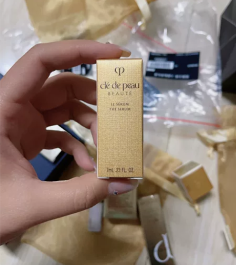 肌肤之钥cpb晶致赋活精华露,钻光精华7m...