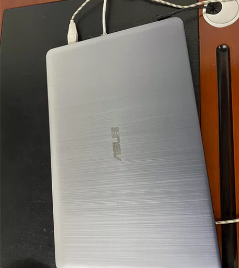 华硕 VM520U 笔记本 七代i5-72...