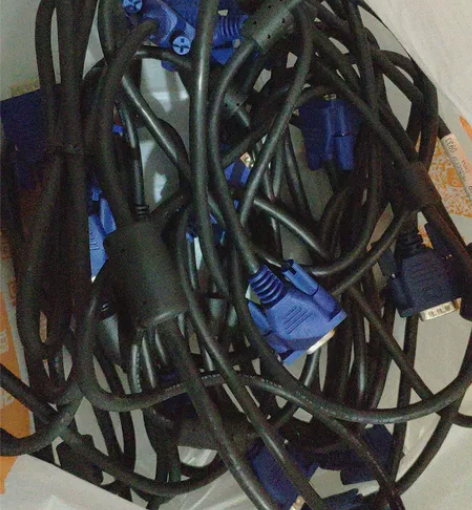 电脑主机与显示器 VGA连接线8根 感兴趣...