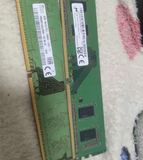 内存条4G DDR4 2666MHZ 正常...
