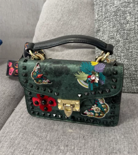 复古女士背包挎包 感兴趣的话点“我想要”和...