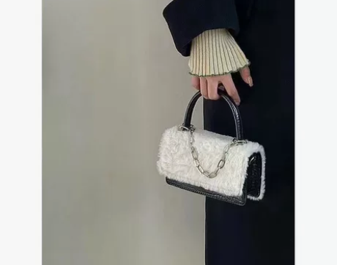 【新款2023/2023】毛毛链条手提小方...