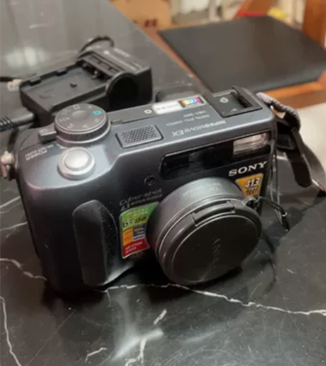 sony索尼DSC-S85数码相机 卡尔蔡...