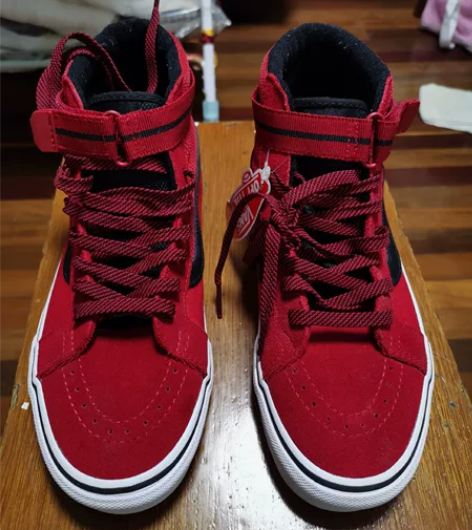 VANS范斯 舒适休闲鞋，板鞋，高帮，40...